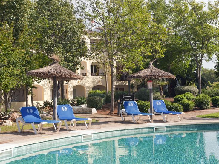 Sol Falcó All Inclusive 2