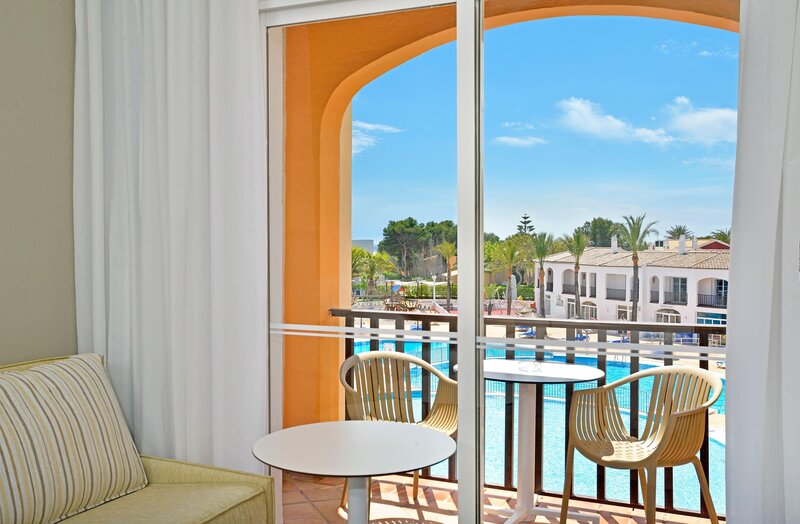 Sol Falcó Menorca 64