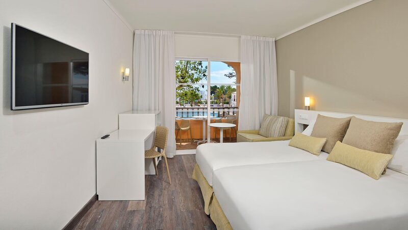 Sol Falcó Menorca 65