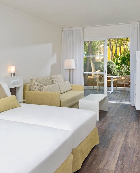 Sol Falcó Menorca 75