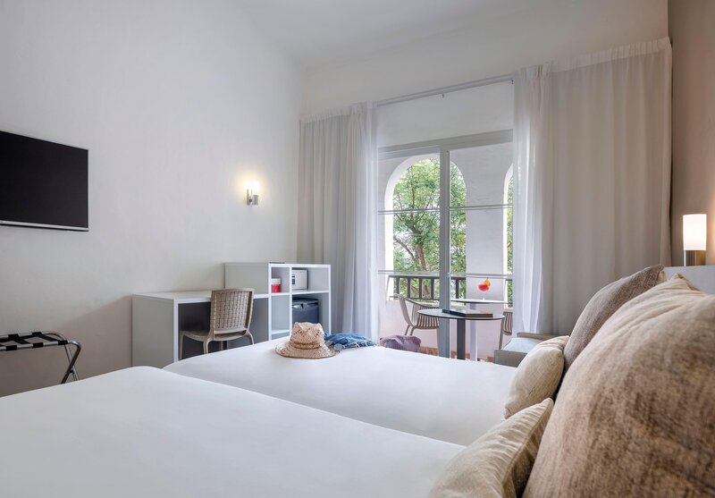 Sol Falcó Menorca 75