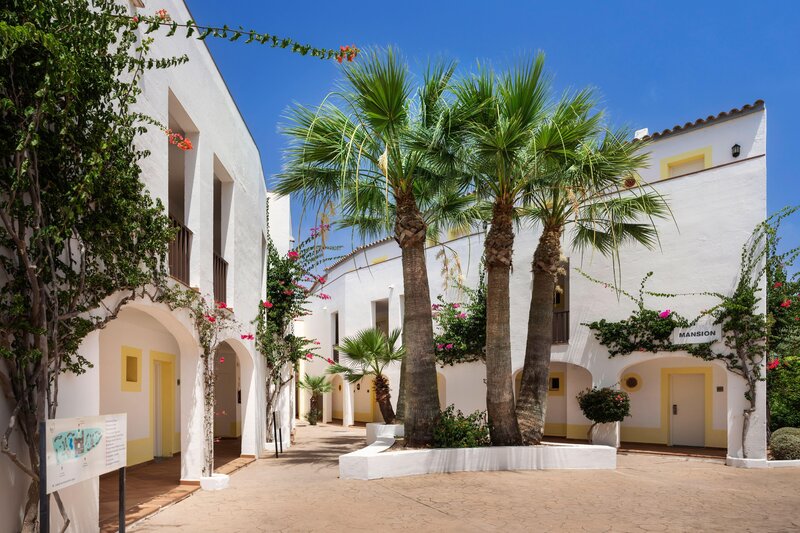 Sol Falcó Menorca 53
