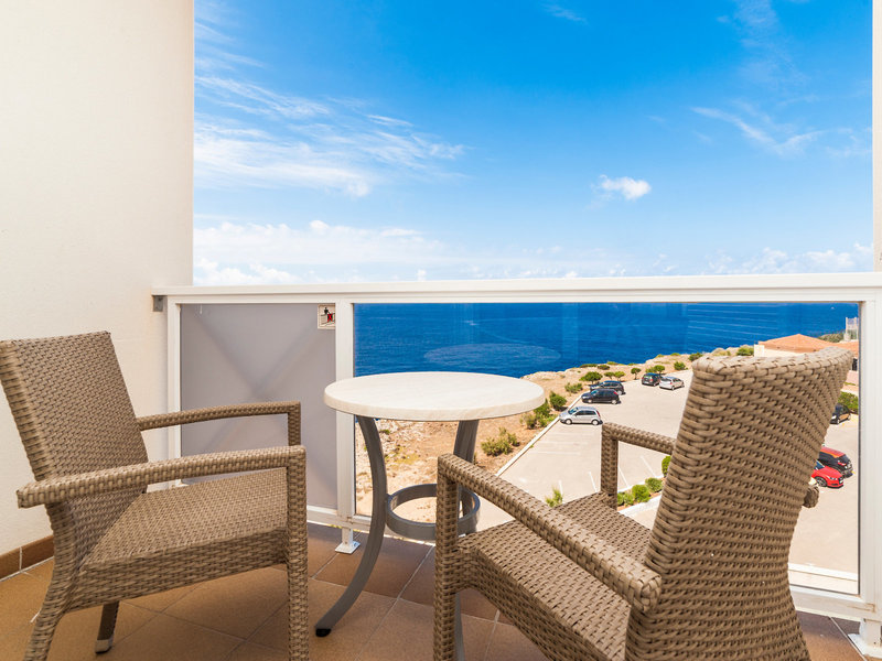 Globales Club Almirante Farragut 43