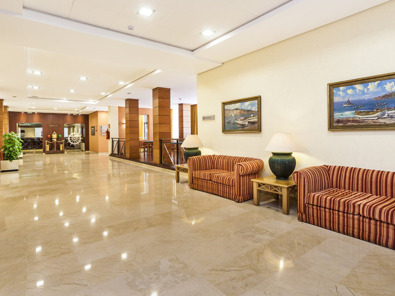 Globales Club Almirante Farragut 13