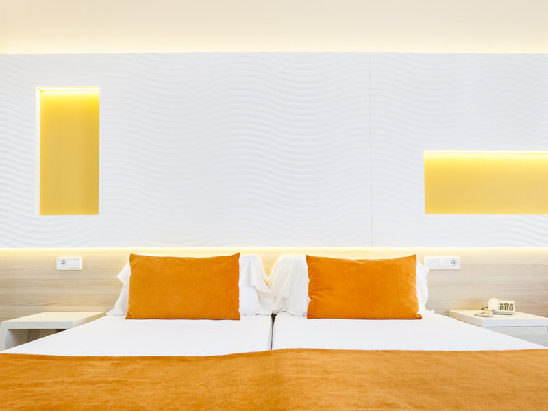 Globales Club Almirante Farragut 35