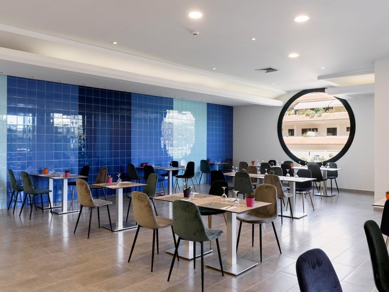 Alua Tenerife 23