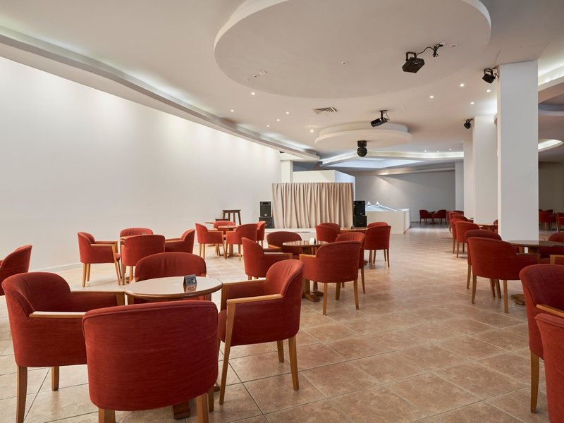 Alua Tenerife 32