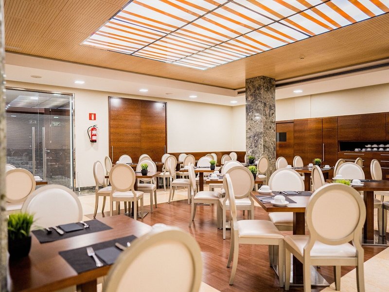 Hotel Compostela 15