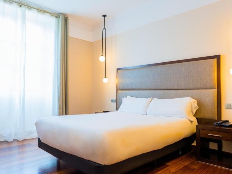 Hotel Compostela 36