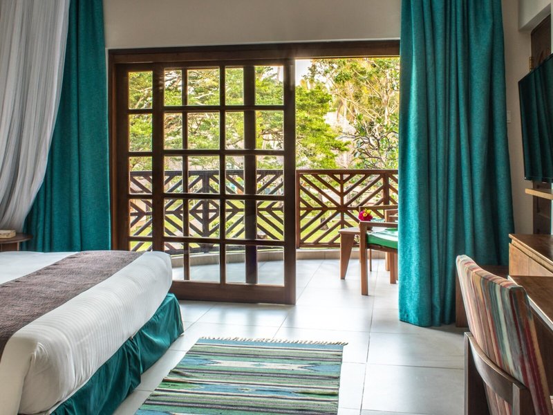 Neptune Village Beach Resort 24