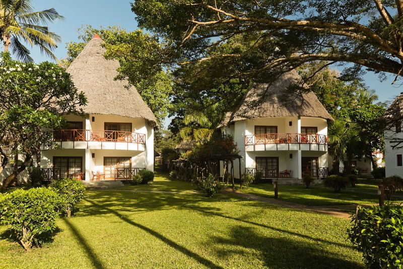 Neptune Village Beach Resort 5
