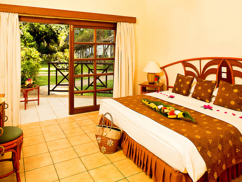 Neptune Village Beach Resort 3