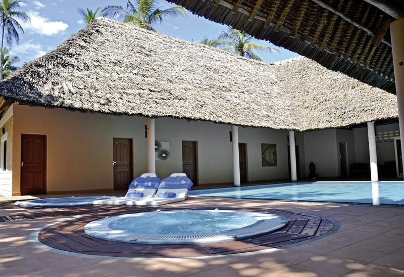 Neptune Village Beach Resort 10