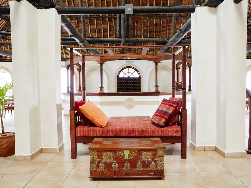 Neptune Village Beach Resort & Spa 11