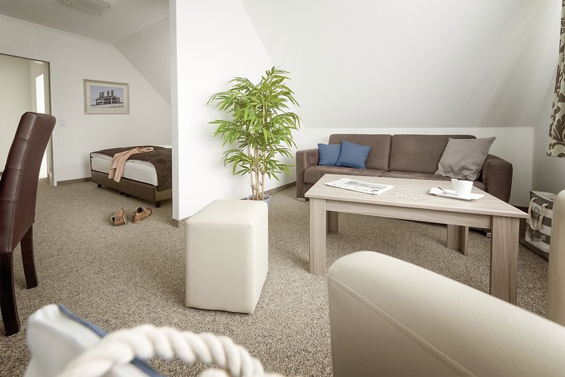 Cuxland Dorum - Hotel 3 - Room Example