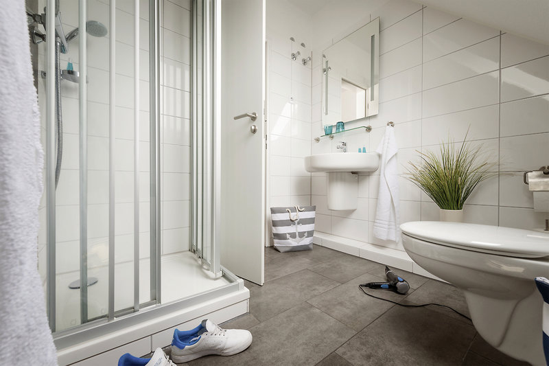 Cuxland Dorum - Hotel 4 - Bathroom Example
