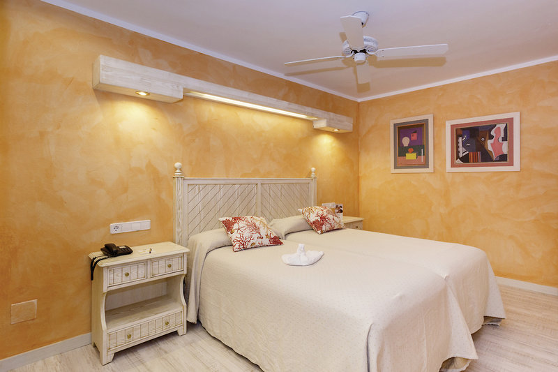 Royal Son Bou Family Club 9