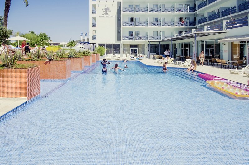 azuLine Hotel Pacific 4