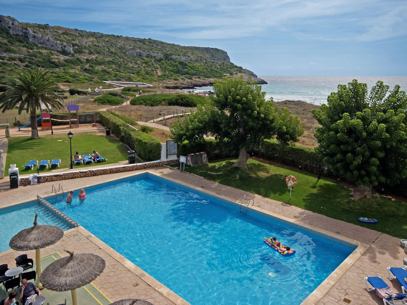 Sol Milanos & Pinguinos Club 9