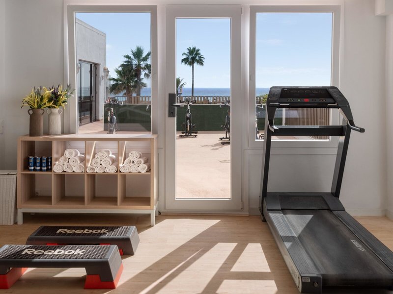 Sol Milanos & Pinguinos Club 19