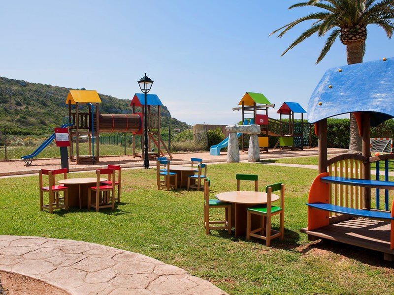 Sol Milanos & Pinguinos Club 22