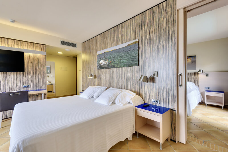 Occidental Menorca 44