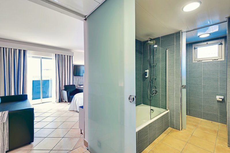 Occidental Menorca 8