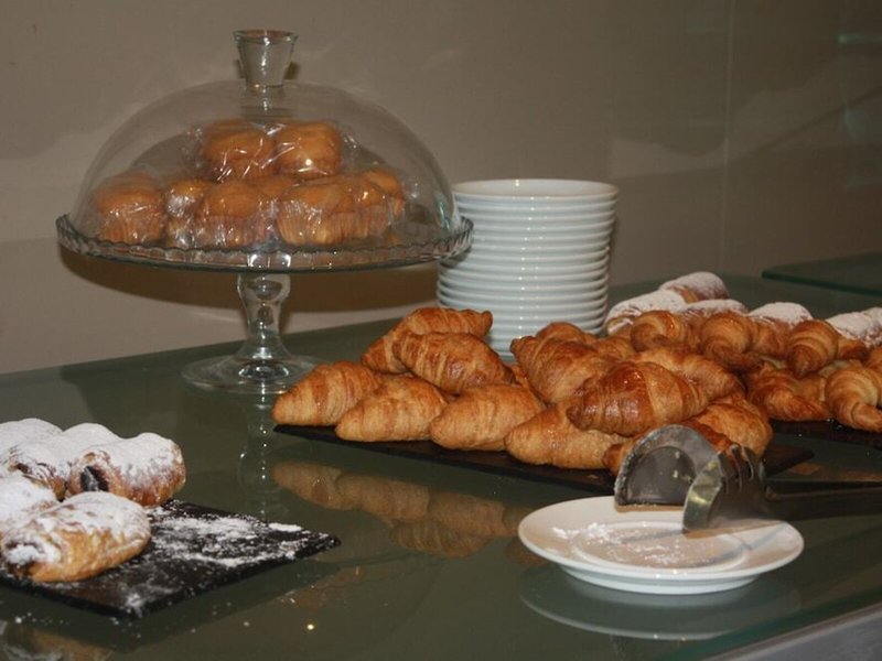 Hotel Subur Maritim 26