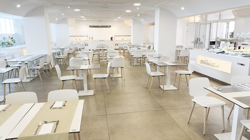 BlueSea Lagos De Cesar 24