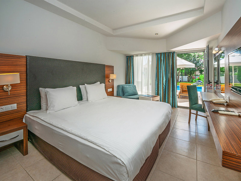 Palm Wings Beach Resort & Spa Kusadasi 5 - Room Example