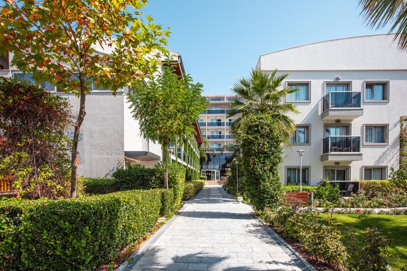 Palm Wings Beach Resort & Spa Kusadasi 50 - Garden