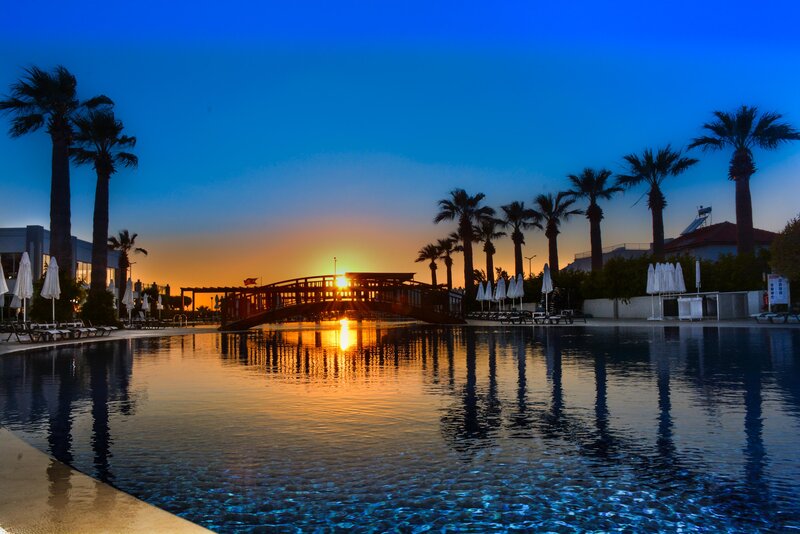Palm Wings Beach Resort & Spa Kusadasi 61 - Outdoor Pool