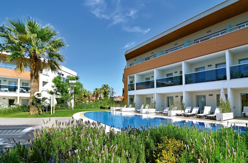 Palm Wings Beach Resort & Spa Kusadasi 63 - Outdoor Pool