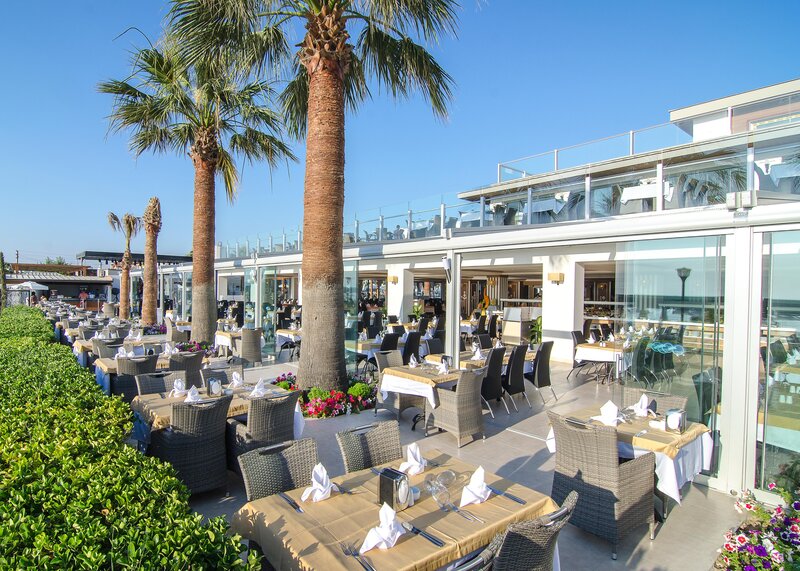 Palm Wings Beach Resort & Spa Kusadasi 71 - Terrace