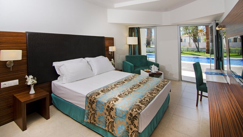 Palm Wings Beach Resort & Spa Kusadasi 74 - Room Example