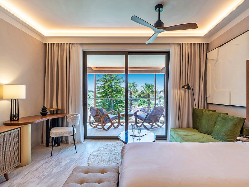 Isla Brown Chania Resort, Curio Collection by Hilton 12