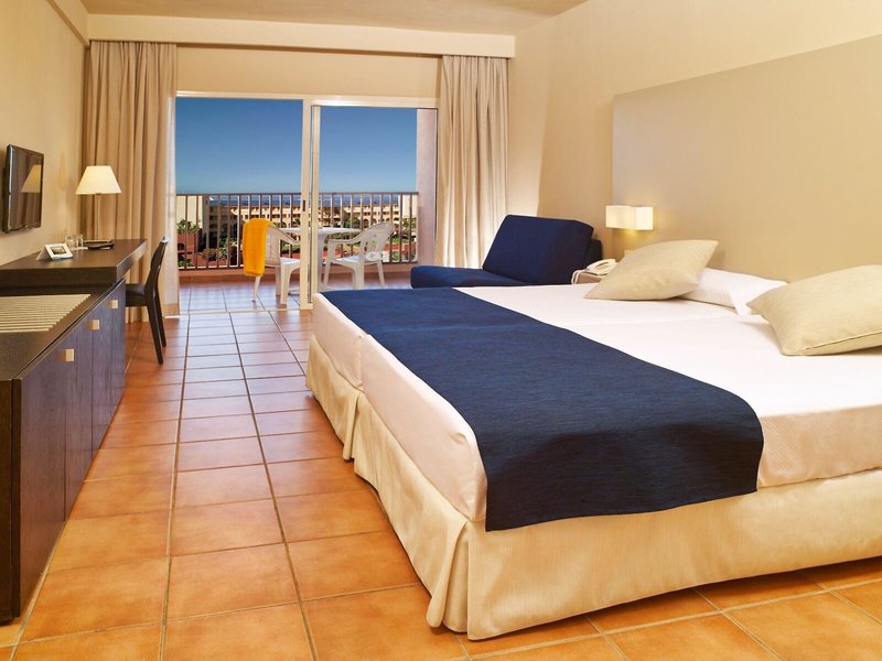 Best Jacaranda 17 - Room Example