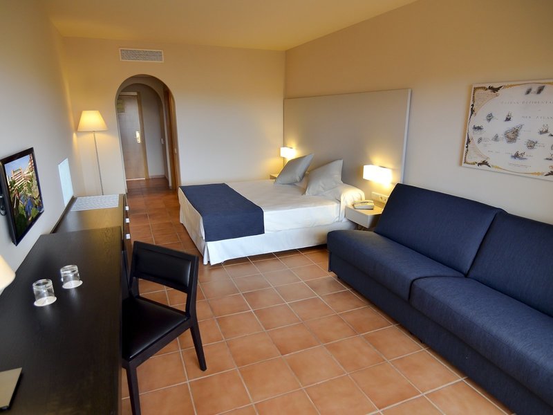 Best Jacaranda 20 - Room Example