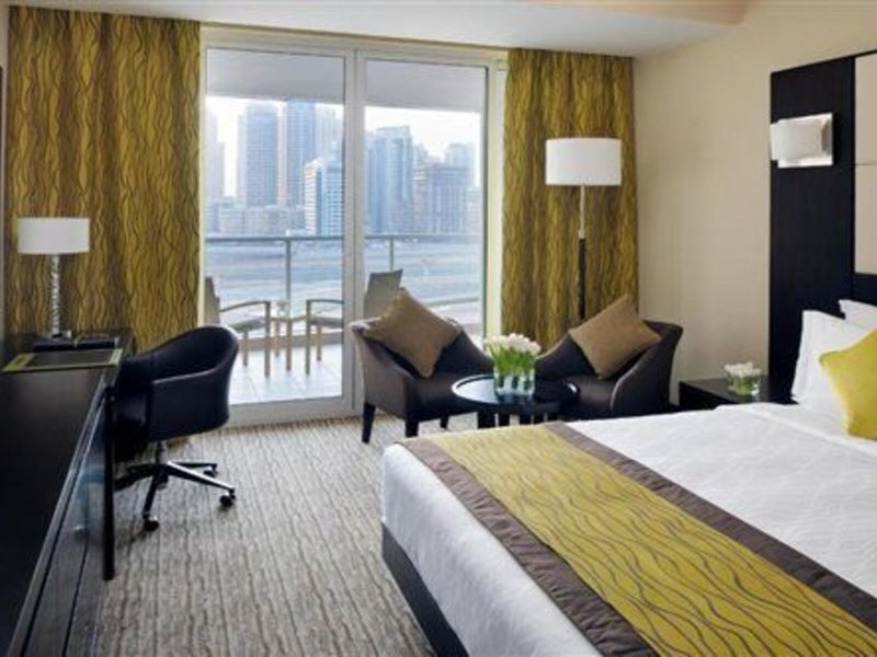 Mövenpick Hotel Jumeirah Lakes Towers 31