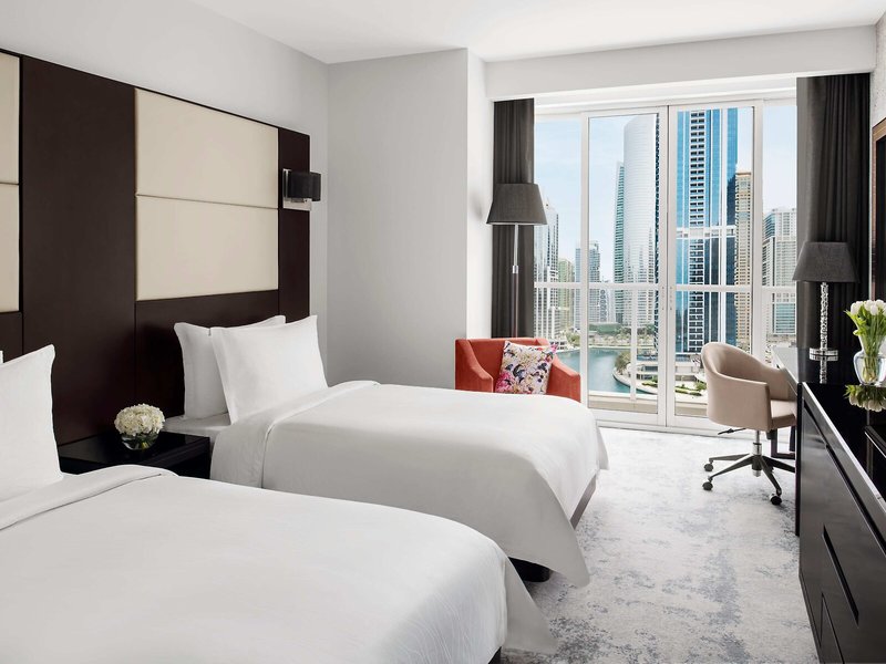 Mövenpick Hotel Jumeirah Lakes Towers 35