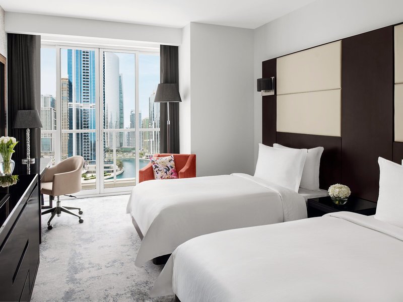 Mövenpick Hotel Jumeirah Lakes Towers 37