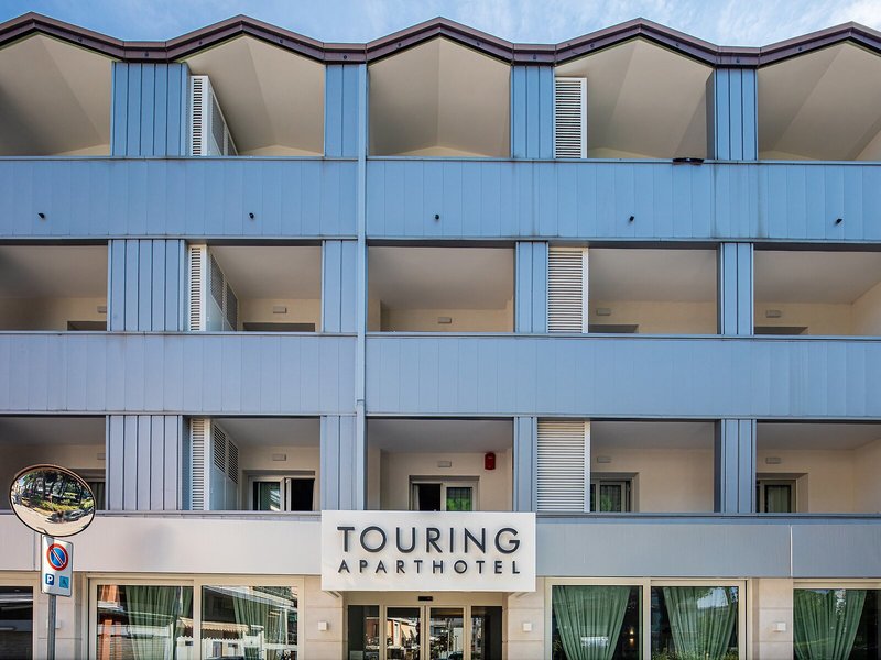 Touring Aparthotel 1