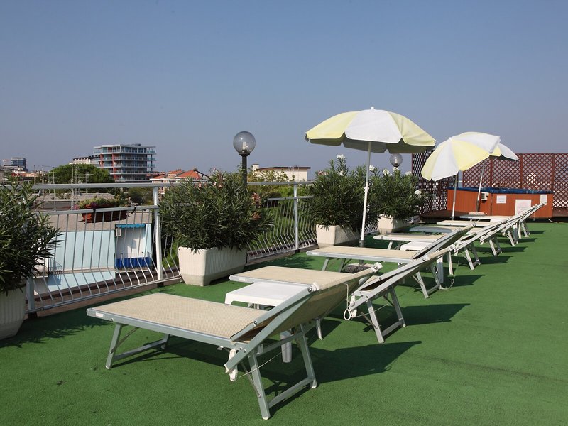 Touring Aparthotel 4