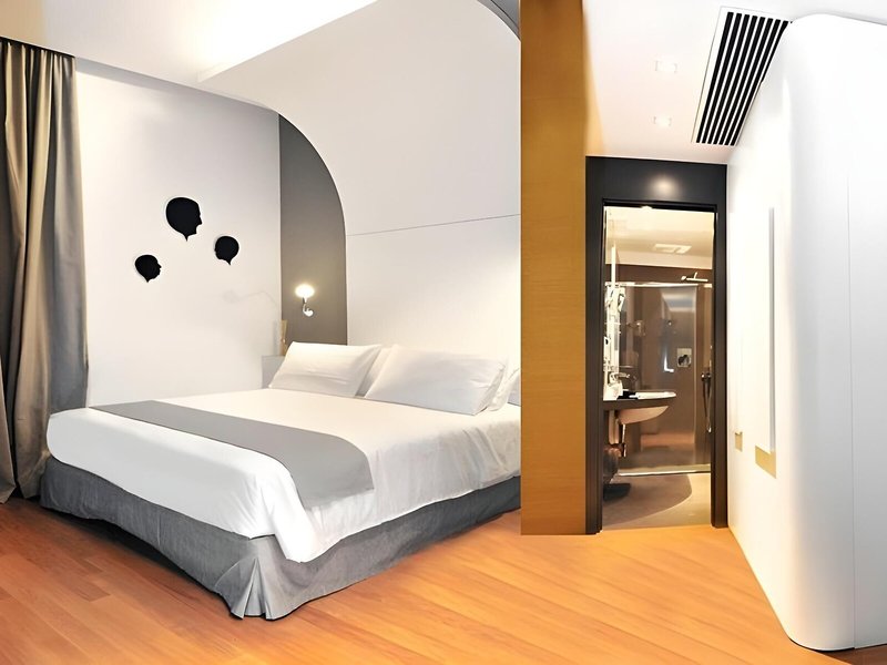 Culture Hotel Centro Storico 10 - Room Example