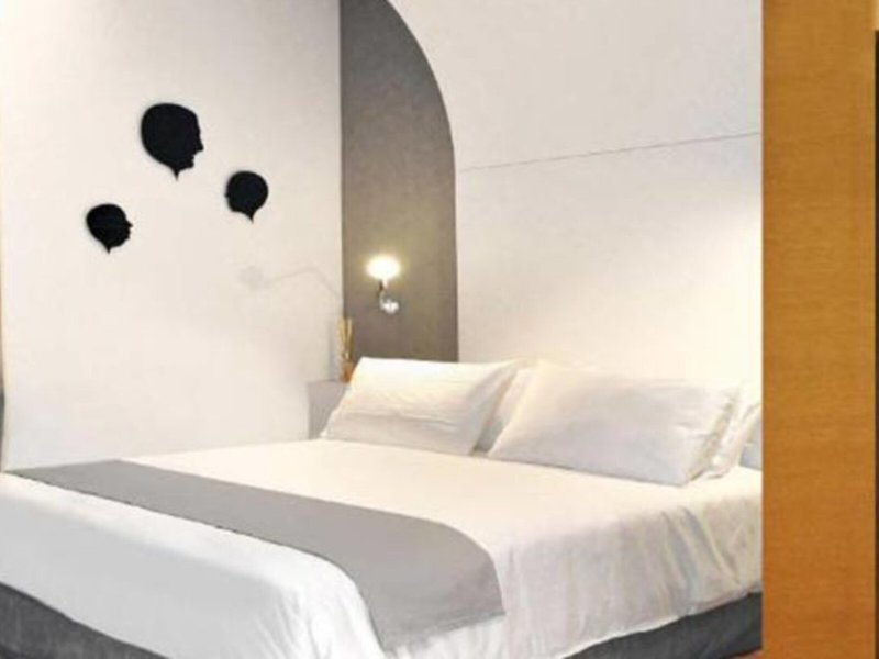 Culture Hotel Centro Storico 13 - Room Example