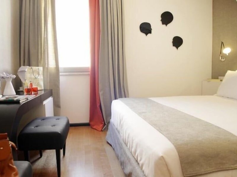 Culture Hotel Centro Storico 18 - Room Example