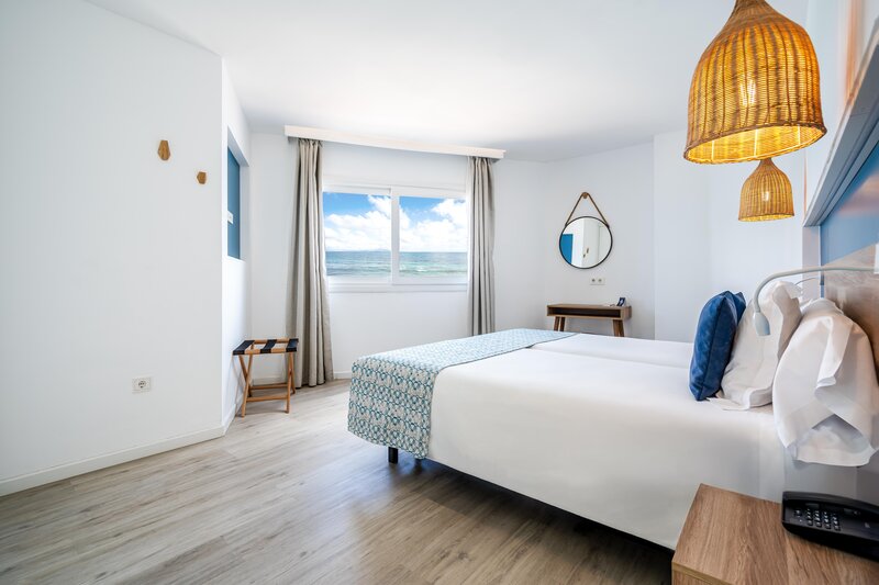 THB Gran Bahía 83
