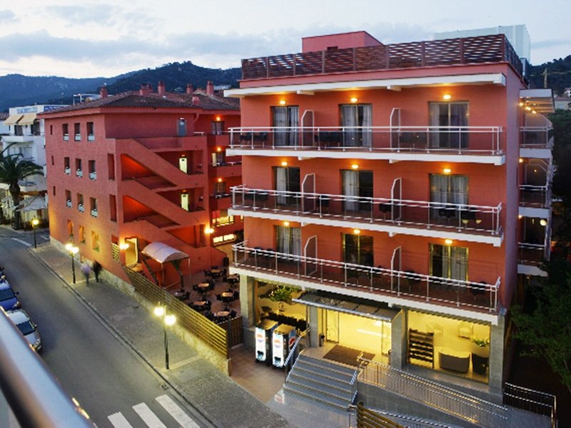 Tossa Beach & Tossa Center 3