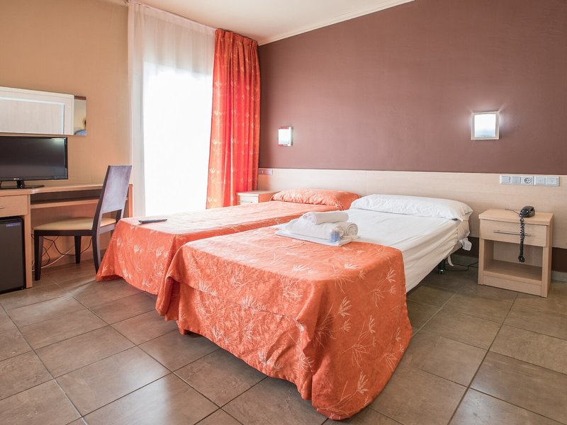 Tossa Beach & Tossa Center 40