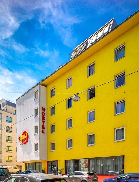A&T Holiday Hostel 3